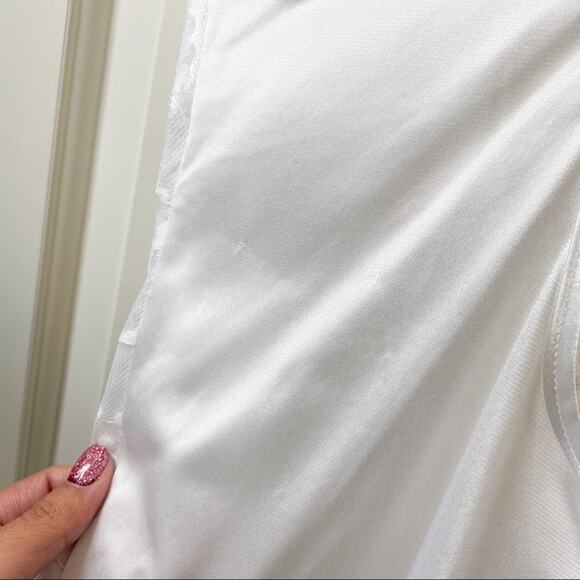 Tres Chic Designs Vintage White Lace Lingerie Chemise Slip M - Picture 12 of 14
